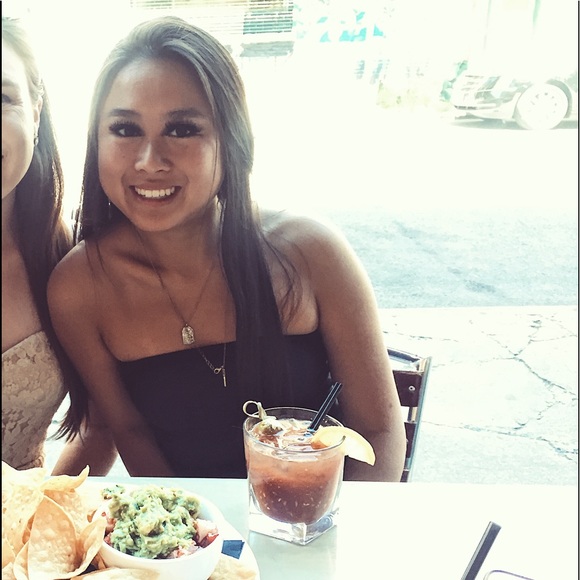 Meet your Posher, Lana - Picture 2 of 2